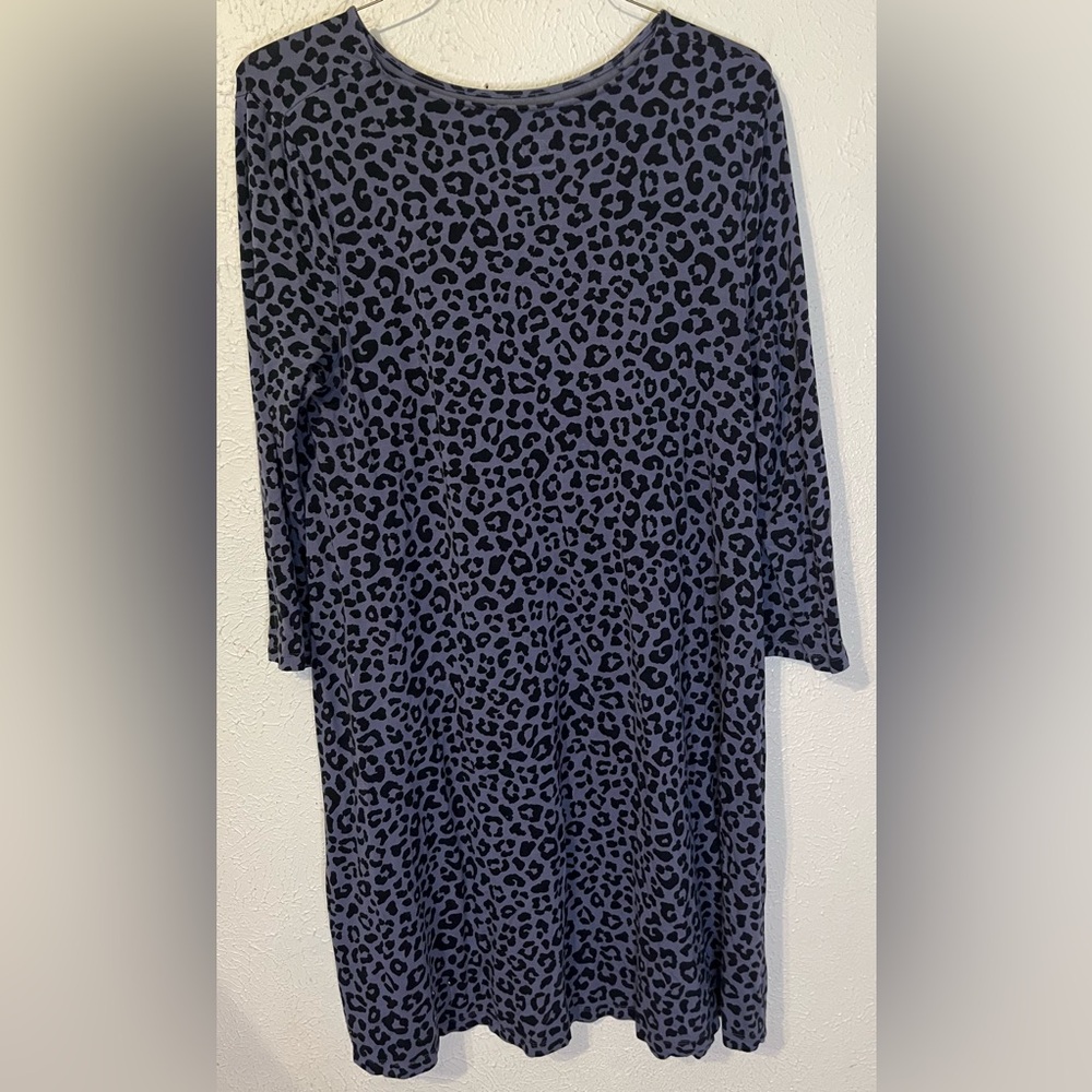 Time & Tru Leopard Print 3/4 in Sleeve Pocketed Dress